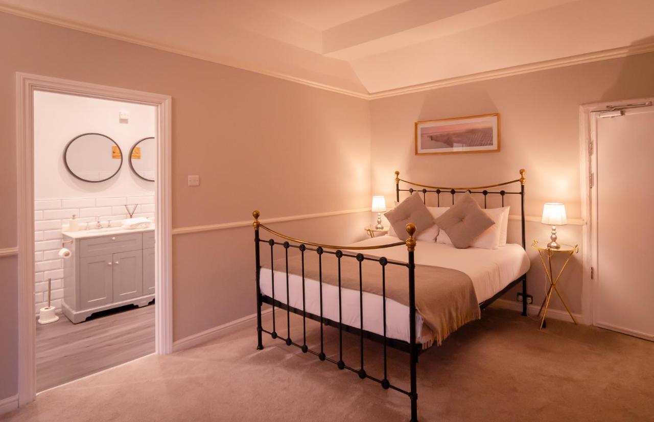 The Alverbank Hotel Gosport Dış mekan fotoğraf