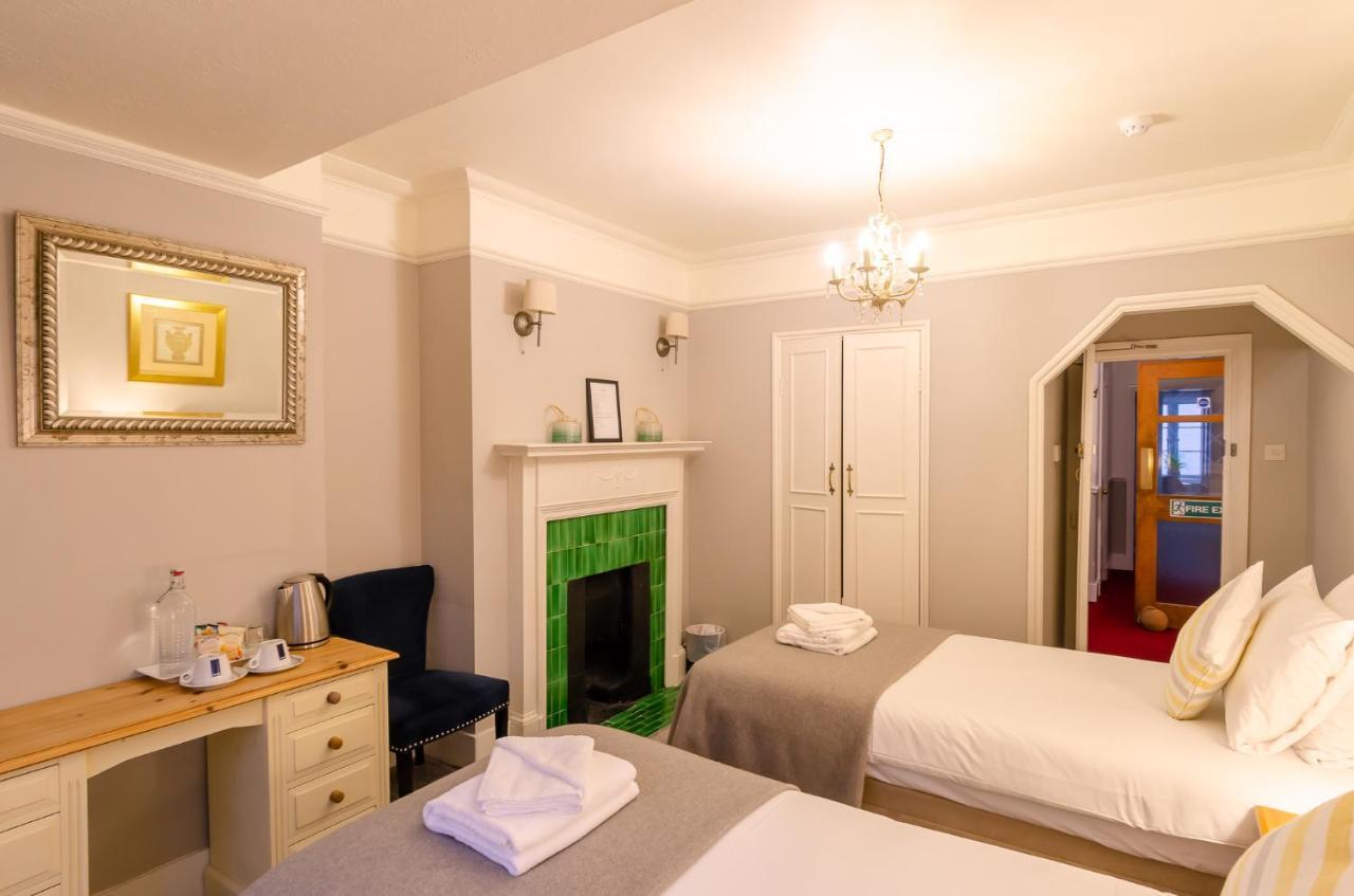The Alverbank Hotel Gosport Dış mekan fotoğraf