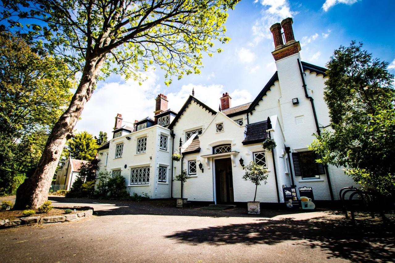 The Alverbank Hotel Gosport Dış mekan fotoğraf